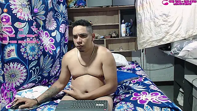 Snapshot of luisafe2025 chatting on October 16, 4:35 am luisafe2025 online show from October 16, 4:35 am