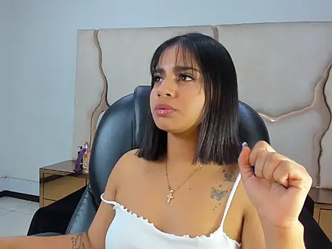 ScarletDoll online show from September 18, 2:57 am