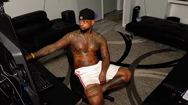 SLANGONDEMHOES online show from March 11, 12:44 pm