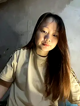 Hinne07 online show from November 4, 1:48 am