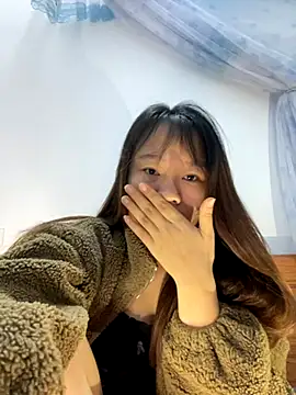 Hinne07 online show from December 4, 2:26 pm