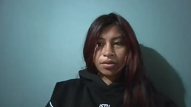 Snapshot of Pocahontas_tw chatting on November 3, 12:06 pm Pocahontas tw online show from November 3, 12:06 pm