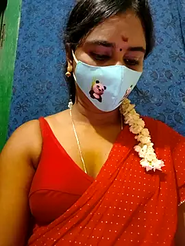 mini-queen online show from September 14, 11:42 am