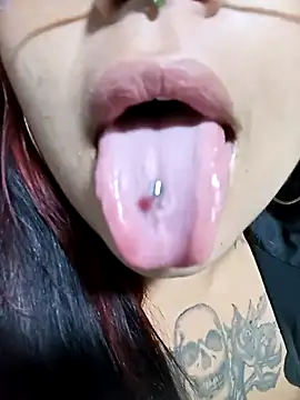 snow belle online show from September 13, 3:06 am