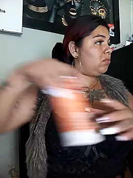 snow belle online show from October 10, 9:03 pm