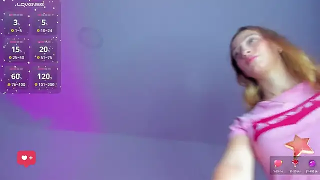 Snapshot of Emilywillis8 chatting on October 9, 1:09 pm Emilywillis8 online show from October 9, 1:09 pm