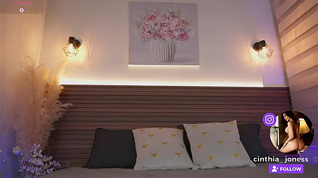 Snapshot of cinthia_jones2 chatting on November 6, 7:09 am cinthia jones2 online show from November 6, 7:09 am