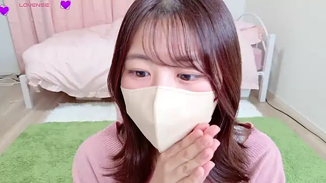 Snapshot of Haru_chiii chatting on November 27, 6:37 am Haru chiii online show from November 27, 6:37 am