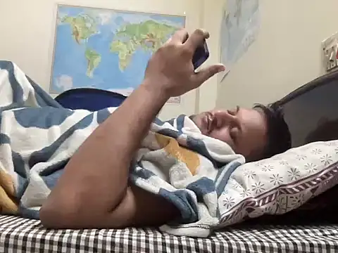 Snapshot of chiikuloveu chatting on October 2, 2:18 am chiikuloveu online show from October 2, 2:18 am