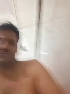 Snapshot of chiikuloveu chatting on November 5, 6:46 am chiikuloveu online show from November 5, 6:46 am