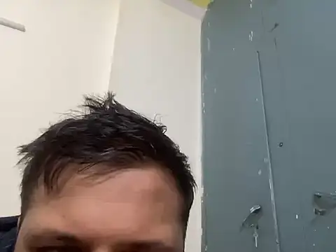 Snapshot of chiikuloveu chatting on December 14, 5:24 am chiikuloveu online show from December 14, 5:24 am