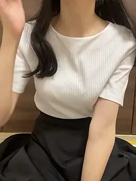 Snapshot of yayoi_jp chatting on June 5, 3:51 pm yayoi jp online show from June 5, 3:51 pm
