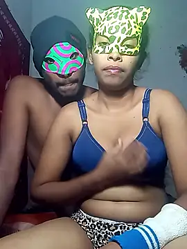 Snapshot of Shani_Izu chatting on January 11, 4:12 pm Shani Izu online show from January 11, 4:12 pm