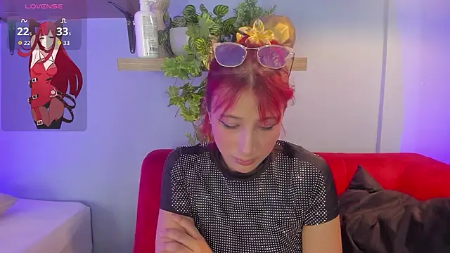 Cristalfoxy  online show from March 17, 8:01 pm