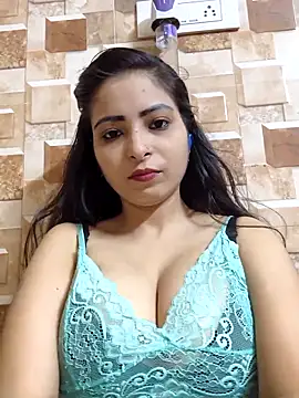 Snapshot of QUEEN-ADITI chatting on September 14, 1:10 pm QUEEN-ADITI online show from September 14, 1:10 pm