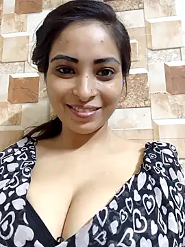 Snapshot of QUEEN-ADITI chatting on September 16, 2:01 am QUEEN-ADITI online show from September 16, 2:01 am