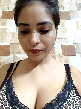 Snapshot of QUEEN-ADITI chatting on September 28, 2:50 am QUEEN-ADITI online show from September 28, 2:50 am