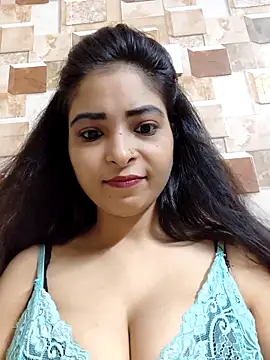 Snapshot of QUEEN-ADITI chatting on September 28, 2:55 pm QUEEN-ADITI online show from September 28, 2:55 pm