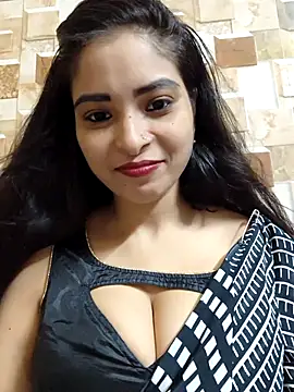 Snapshot of QUEEN-ADITI chatting on October 5, 2:59 pm QUEEN-ADITI online show from October 5, 2:59 pm