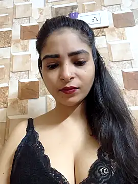 Snapshot of QUEEN-ADITI chatting on October 9, 2:04 pm QUEEN-ADITI online show from October 9, 2:04 pm