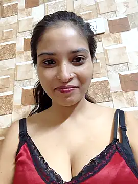 Snapshot of QUEEN-ADITI chatting on October 13, 2:44 am QUEEN-ADITI online show from October 13, 2:44 am