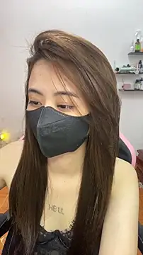 Mochi21 online show from February 14, 4:15 pm