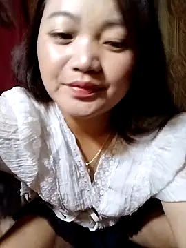 Snapshot of lusy-000 chatting on September 11, 2:44 am lusy-000 online show from September 11, 2:44 am