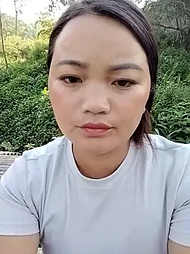 Snapshot of lusy-000 chatting on September 17, 8:05 am lusy-000 online show from September 17, 8:05 am