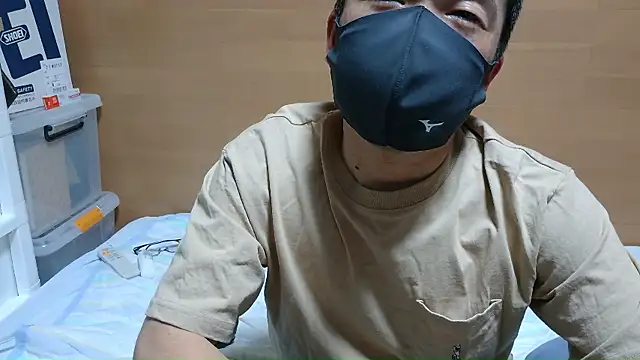 erosuke9 online show from April 2, 12:36 pm