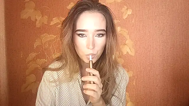 Snapshot of Awora_Wolf chatting on September 21, 1:35 pm Awora Wolf online show from September 21, 1:35 pm