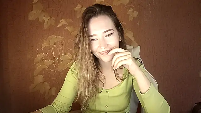 Snapshot of Awora_Wolf chatting on October 11, 8:40 pm Awora Wolf online show from October 11, 8:40 pm