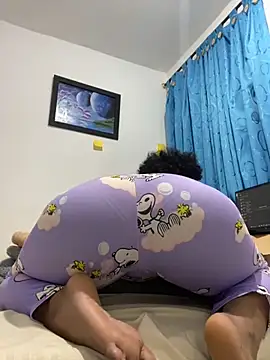 Snapshot of Rizos_hot_official chatting on September 19, 1:23 pm Rizos hot official online show from September 19, 1:23 pm