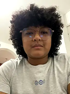 Snapshot of Rizos_hot_official chatting on October 5, 7:56 pm Rizos hot official online show from October 5, 7:56 pm