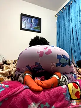 Snapshot of Rizos_hot_official chatting on October 9, 2:15 pm Rizos hot official online show from October 9, 2:15 pm