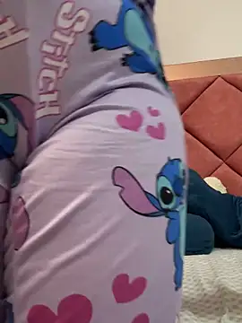 Snapshot of Rizos_hot_official chatting on November 3, 4:19 pm Rizos hot official online show from November 3, 4:19 pm