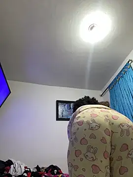 Snapshot of Rizos_hot_official chatting on November 20, 3:01 pm Rizos hot official online show from November 20, 3:01 pm