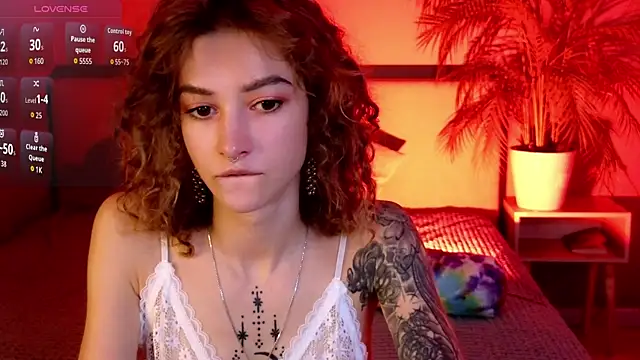 Snapshot of __grace__ chatting on September 20, 10:05 am grace online show from September 20, 10:05 am