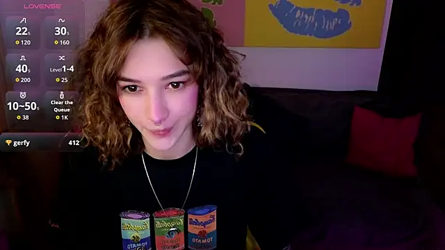 Snapshot of __grace__ chatting on October 5, 11:08 am grace online show from October 5, 11:08 am