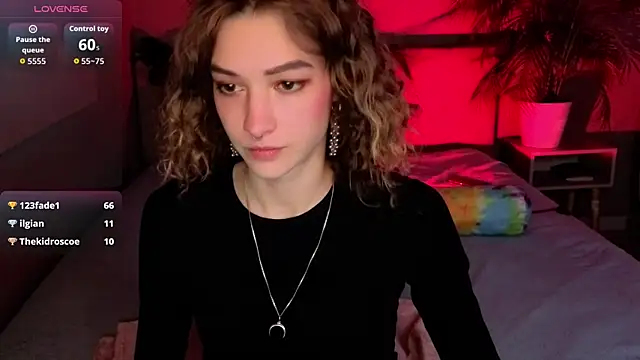 Snapshot of __grace__ chatting on October 24, 10:22 am grace online show from October 24, 10:22 am