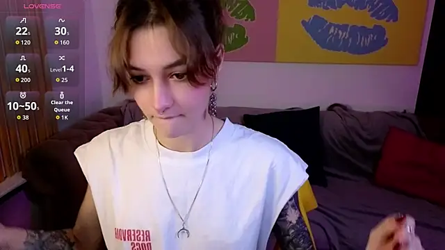 Snapshot of __grace__ chatting on November 4, 10:36 am grace online show from November 4, 10:36 am