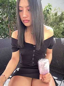 Snapshot of KloePink_ chatting on September 23, 2:31 pm KloePink online show from September 23, 2:31 pm