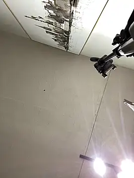 KloePink  online show from October 31, 11:00 am