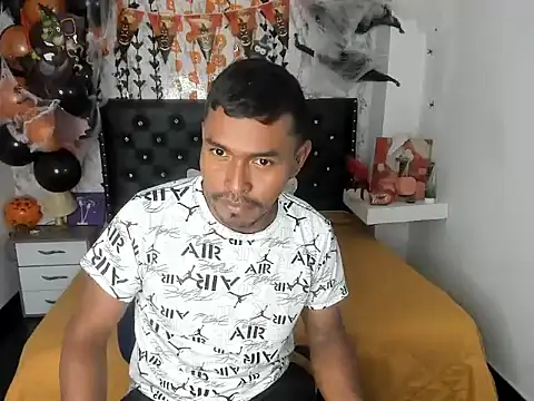 Adam Morgan2 online show from November 3, 7:37 pm