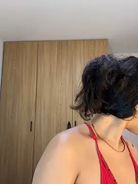 Snapshot of CatadeLuca chatting on October 1, 2:34 pm CatadeLuca online show from October 1, 2:34 pm