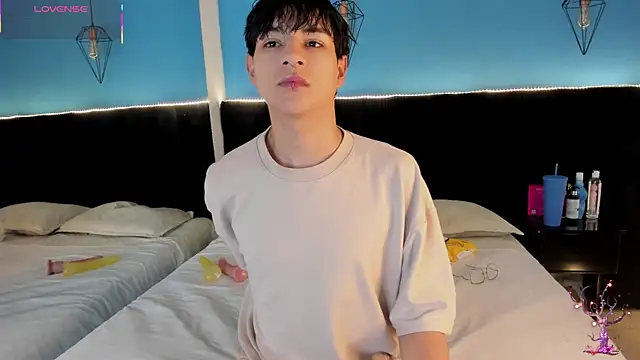 AleAurarashi online show from September 14, 2:44 am