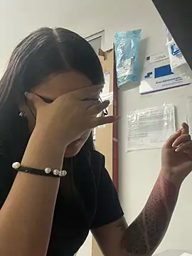 marianm29 online show from January 14, 2:01 pm