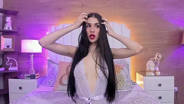 ScarletMore online show from November 2, 12:51 pm