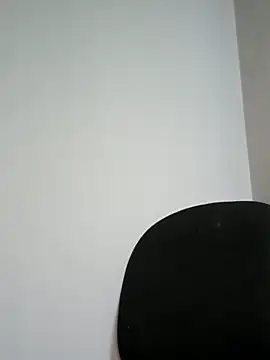 Snapshot of Valejensen0716 chatting on October 16, 6:25 am Valejensen0716 online show from October 16, 6:25 am