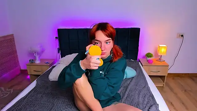 Snapshot of ArinaWinss chatting on October 7, 1:47 am ArinaWinss online show from October 7, 1:47 am