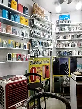 Snapshot of avi007p chatting on November 1, 3:58 pm avi007p online show from November 1, 3:58 pm